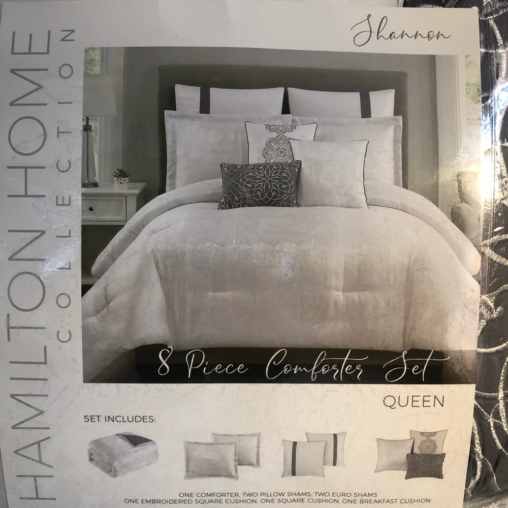 Queen comforter set